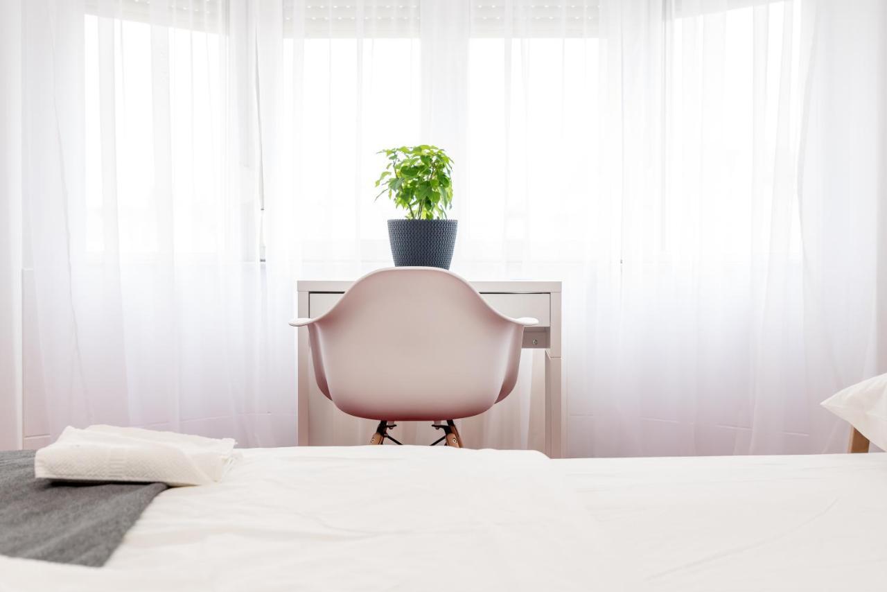 Bao Apartament & Rooms Орадеа Екстериор снимка
